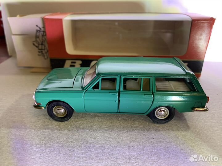 Модель Газ 2402 Волга А 13 без ми