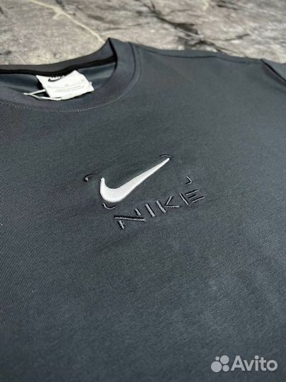 Футболка Nike оверсайз