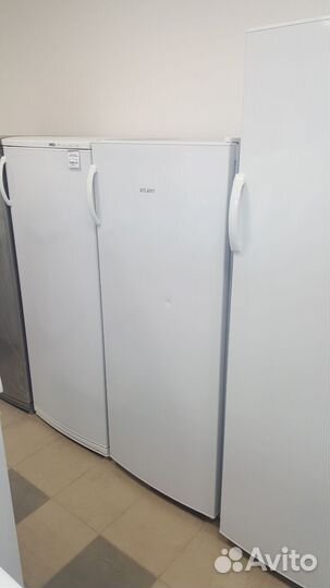 Морозильник Атлант 7203 новый