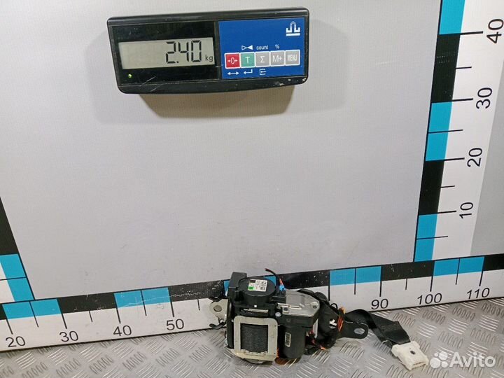 Б/У Ремень передний правый Mercedes W222#001