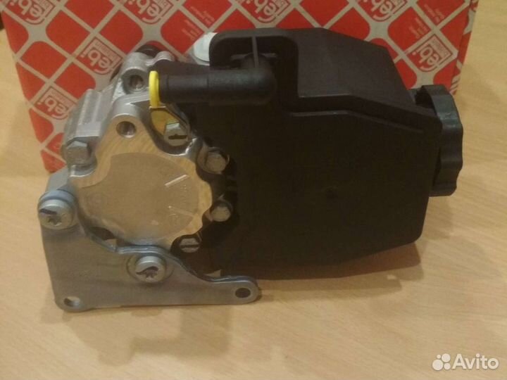 Насос гур Мерседес Спринтер до 2000 г