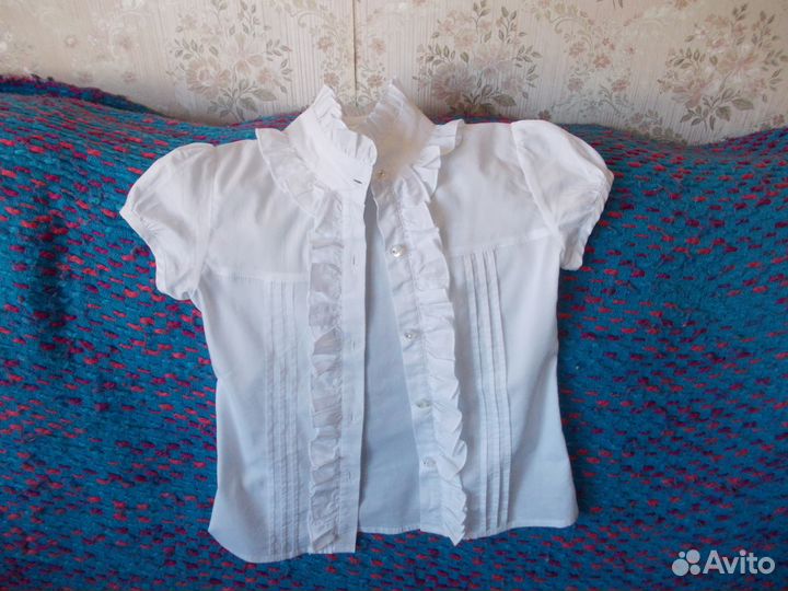 Блузки разные