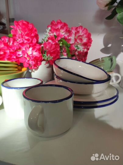 Набор чашки тарелки салатники фарфор
