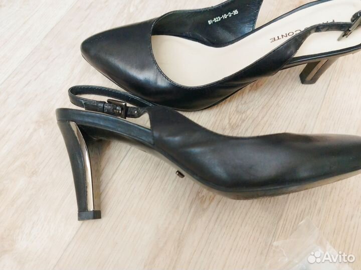 Женские босоножки 35