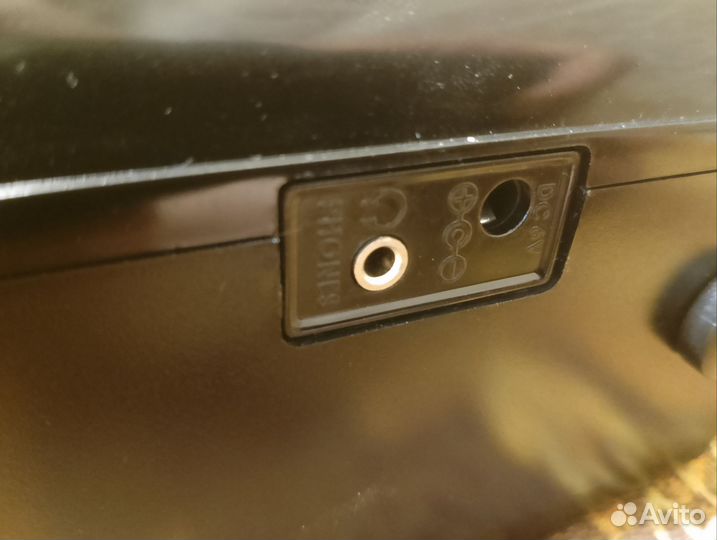 FM\AM Радиоприемник Supra c USB\SD Плеером