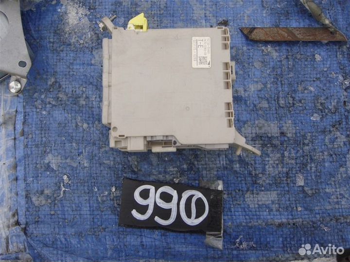 Блок предохранителей Lexus Ls460 USF40 1urfse 2007