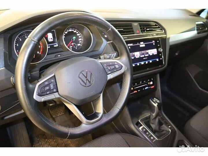 Volkswagen Tiguan 1.4 AMT, 2021, 67 307 км