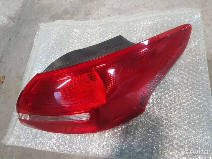 Форд фокус 3 задний правый фонарь