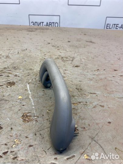 Ручка потолка задняя Kia Rio 3 1.4 2016