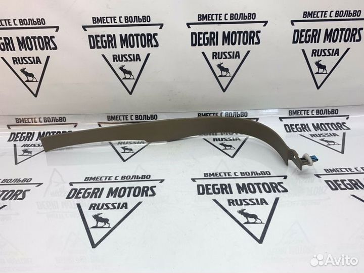 Накладка порога передняя правая Volvo S80 XC70 07