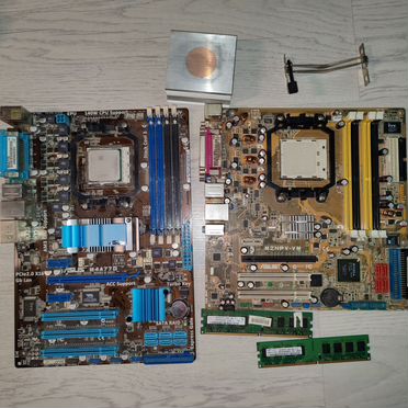 Материнская плата Asus M4A77D и M2NPV-VM (AM3)
