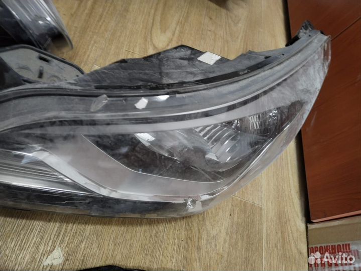 Фара левая Hyundai Solaris 2015-2017