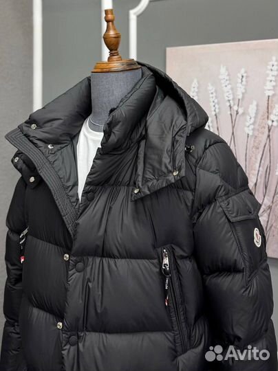 Пуховик Moncler