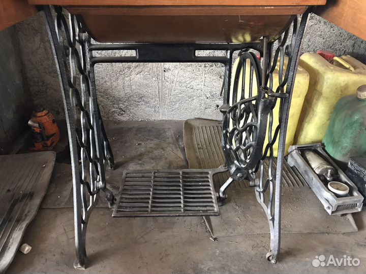 Швейная машинка пмз ножная