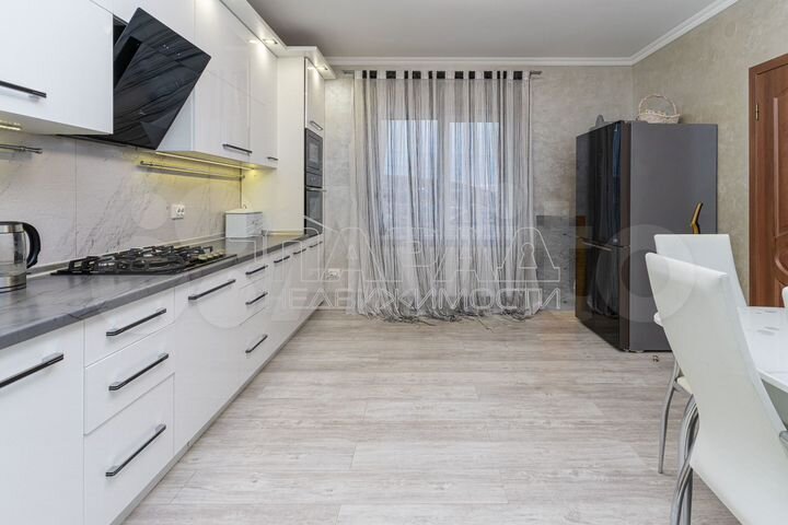 Дом 214,2 м² на участке 10 сот.