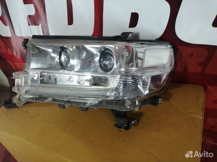 Фара левая с LED-светом для Toyota Land Cruiser