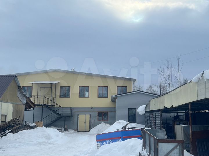 Производство, 1300 м²