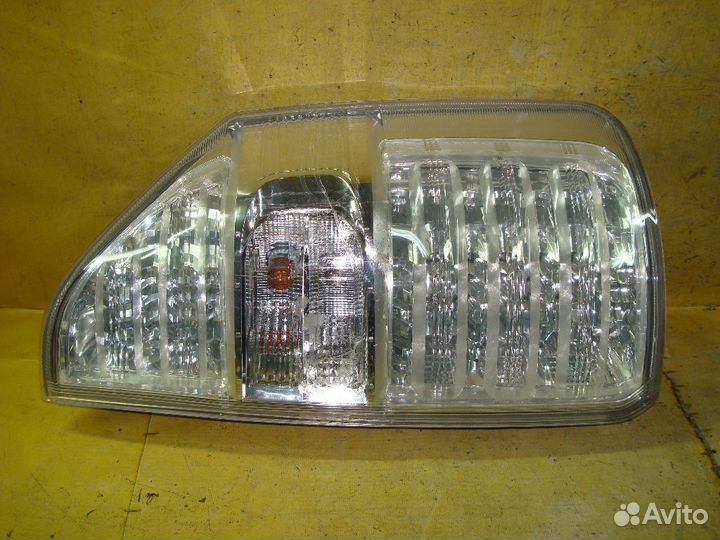 Стоп Toyota Noah ZRR70G