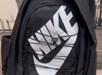 Стильный рюкзак Nike