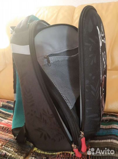 Ранец школьный для девочки новый