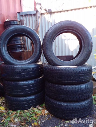 Bridgestone Blizzak DM-V1 215/70 R16