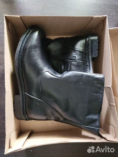 Ботинки зимние новые