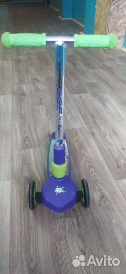 Самокат детский трехколесный б/у