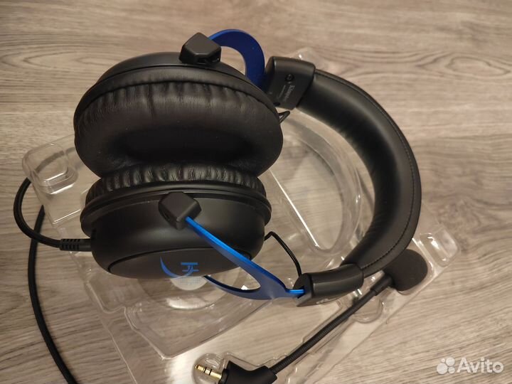 Игровые наушники HyperX Cloud Gaming Headset