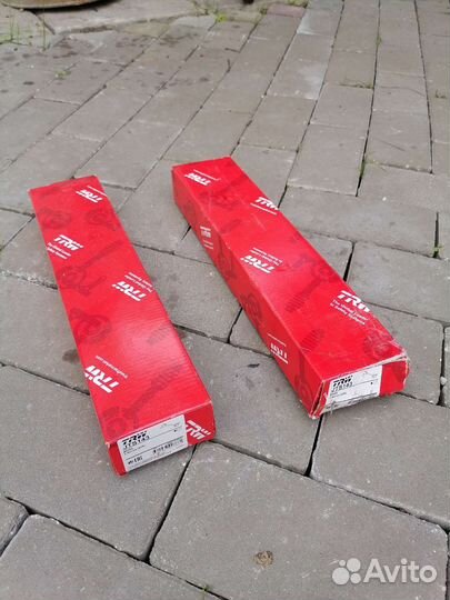 Стойки стабилизатора JTS143