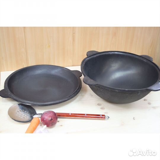 Казан с крышкой-сковородкой