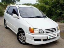 Toyota Ipsum 2.0 AT, 1998, битый, 115 000 км, с пробегом, цена 100 000 руб.