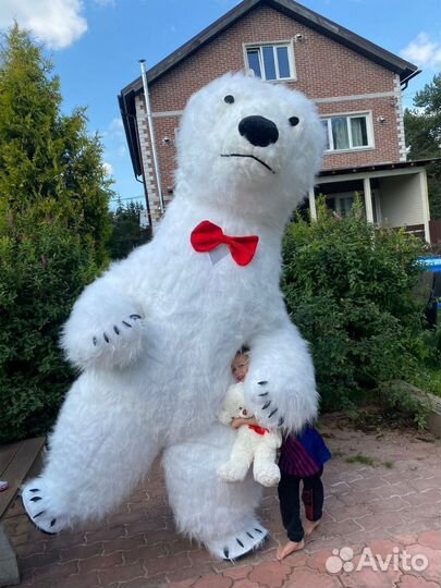 Ростовая кукла Белый Медведь и Чебурашка