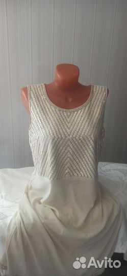 Платье 46 новое