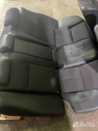 Задний ряд сидений Chevrolet Epica