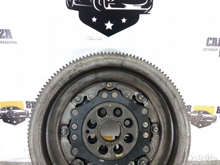 Маховик двигателя