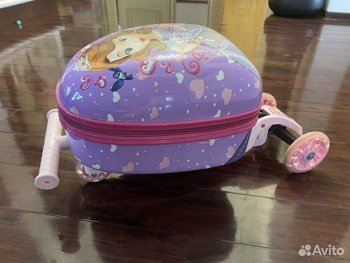 Самокат для девочк с чемоданом