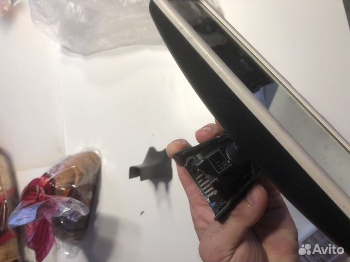 Салонное зеркало с автозатемнением VW Passat