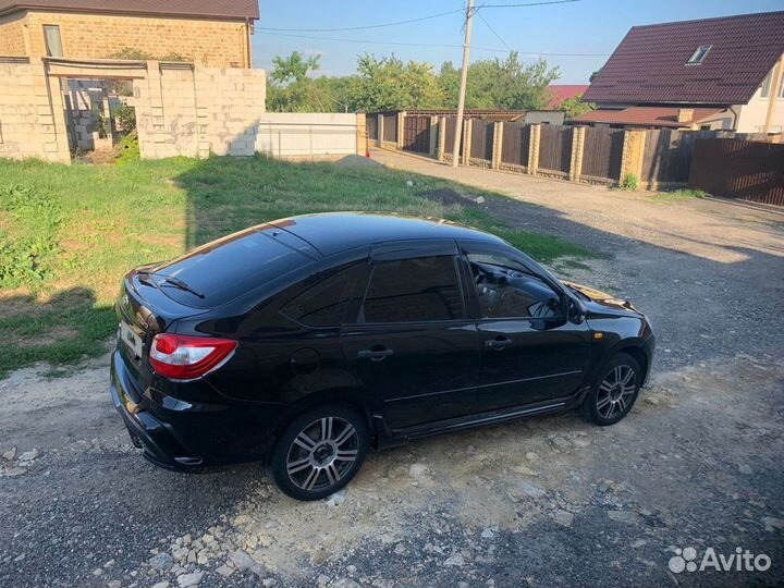 LADA Granta 1.6 МТ, 2014, 178 000 км