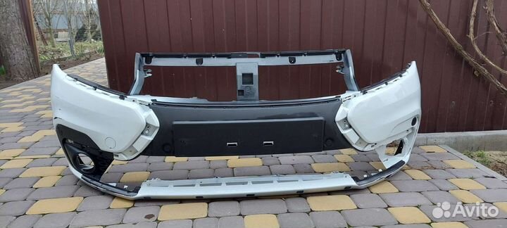 Передний бампер на LADA largus cross fl 2021