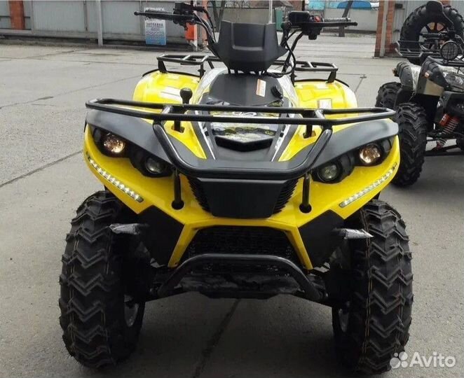 Квадроцикл Linhai Yamaha D 300 4WD желтый