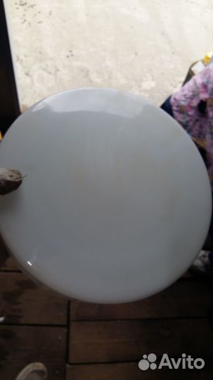 Плафон - светильник на потолок