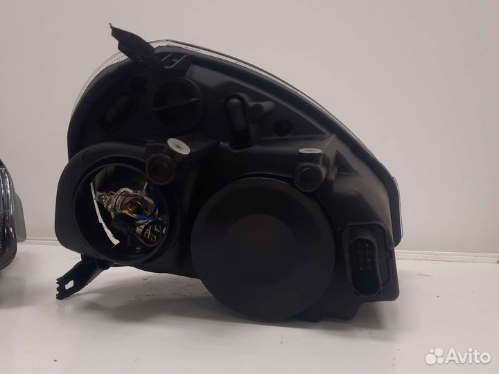 Фара левая LADA priora 2170