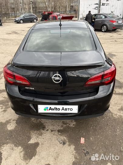 Opel Astra 1.6 МТ, 2013, 126 000 км