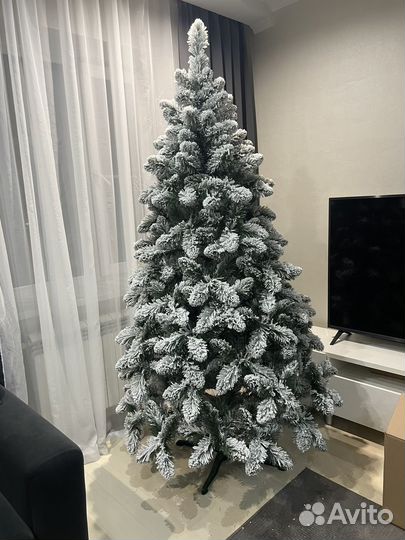 Елка искусственная заснеженная новая