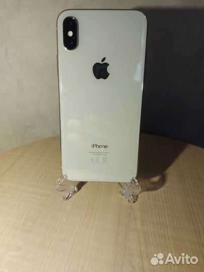 iPhone X, 64 ГБ