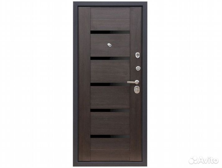 Входная дверь с зеркалом