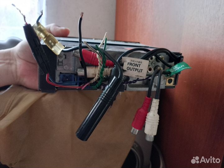 Продам магнитолу