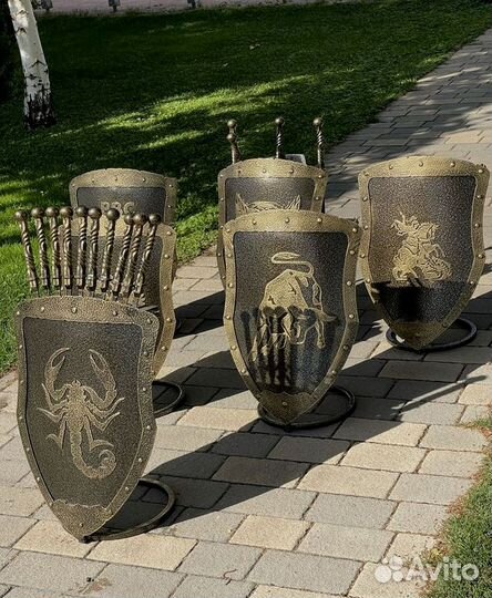 Подставка под шампуры щит