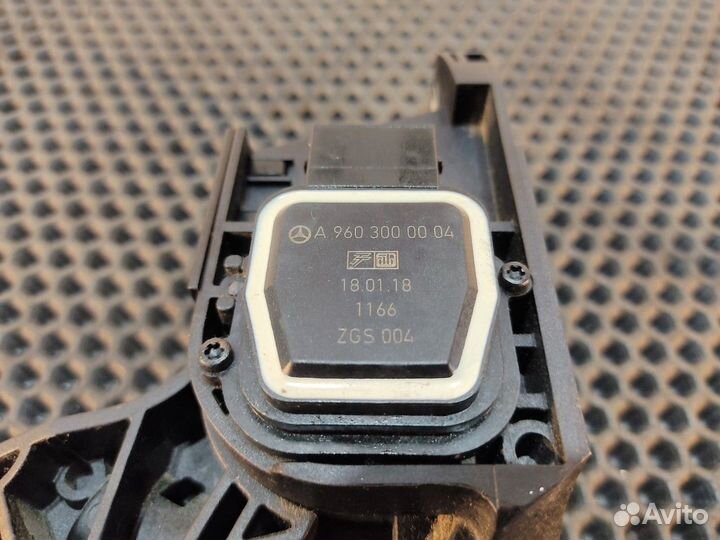 Педаль газа