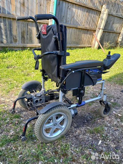 Инвалидная коляска с электроприводом